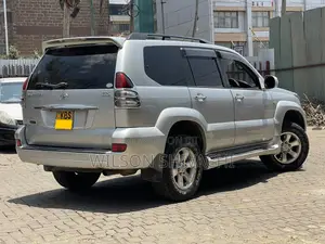 Toyota Land Cruiser Prado 2006 Silver