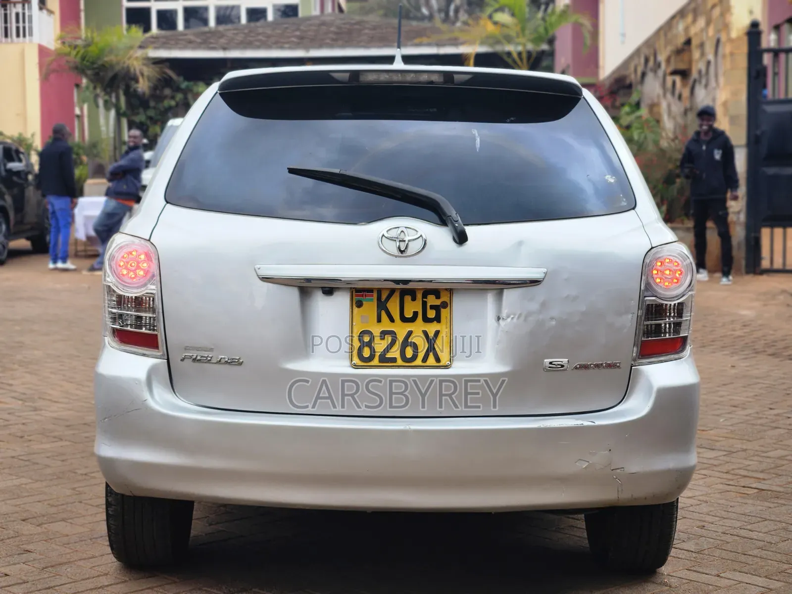 Toyota Corolla Fielder 2009 White