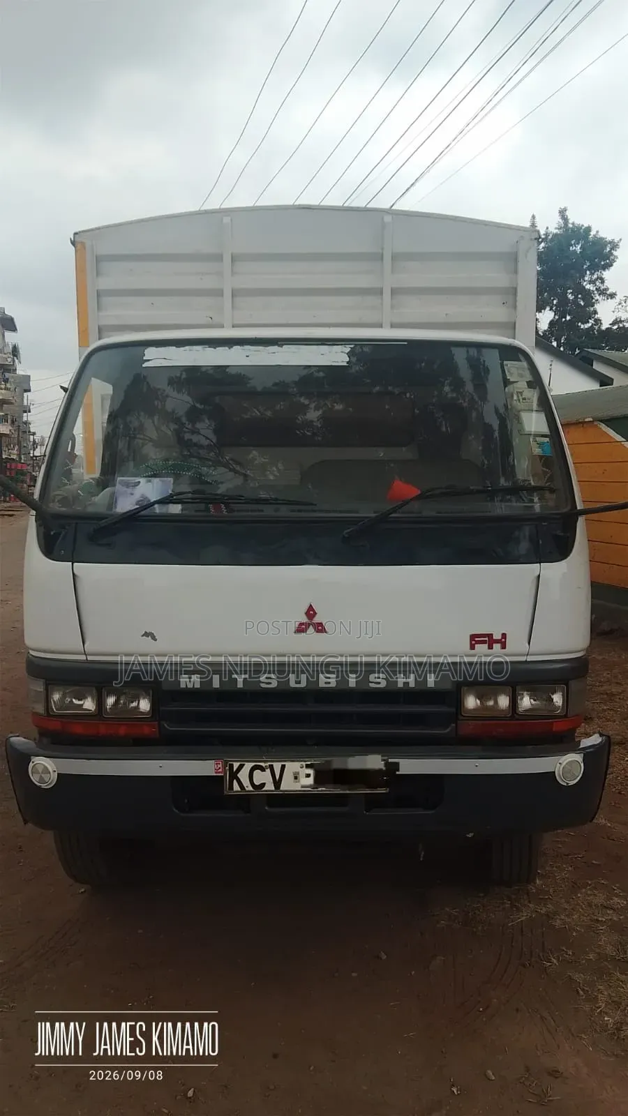 Mitsubishi FH 215 2019 White