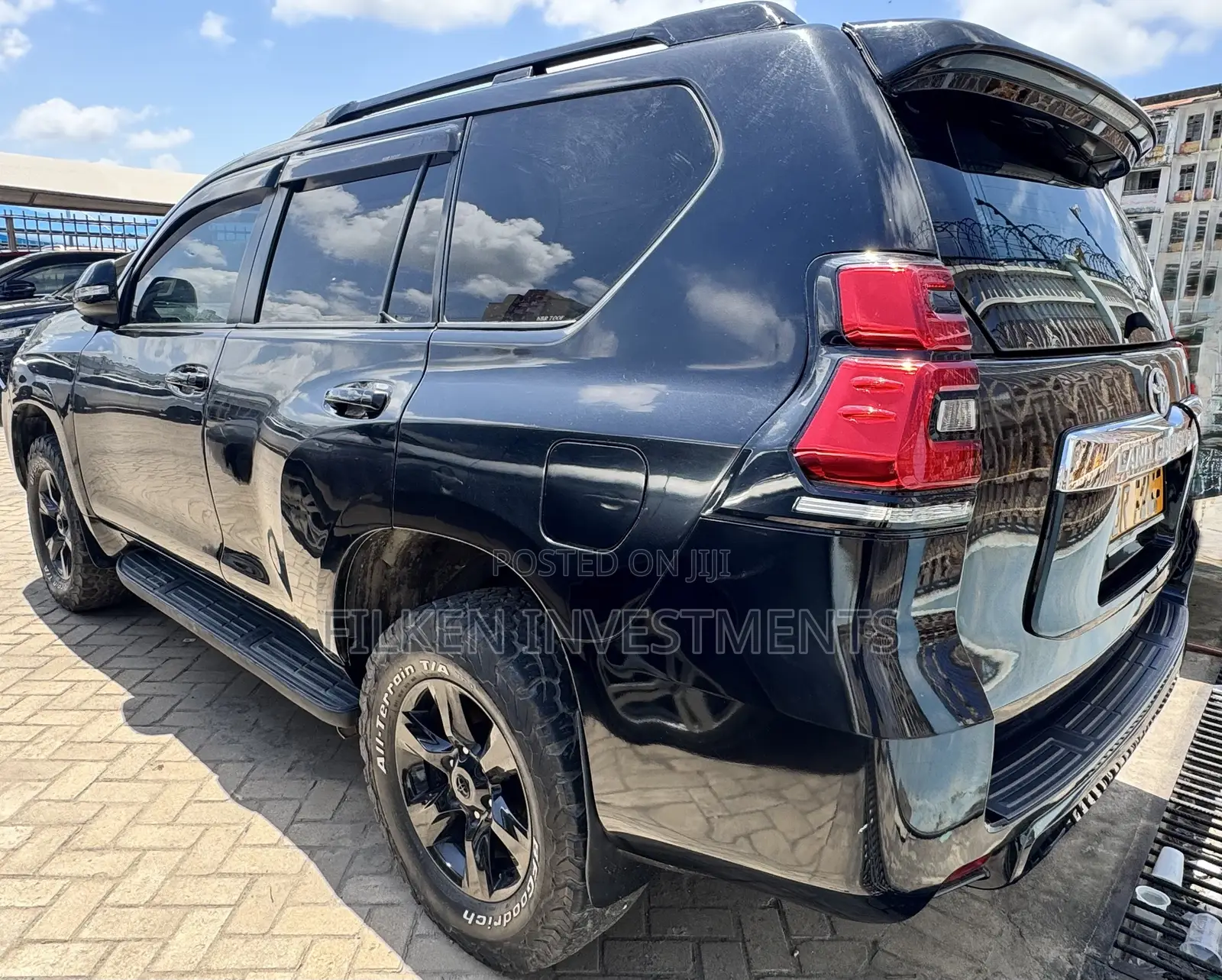 Toyota Land Cruiser Prado 2.7 i 2011 Black