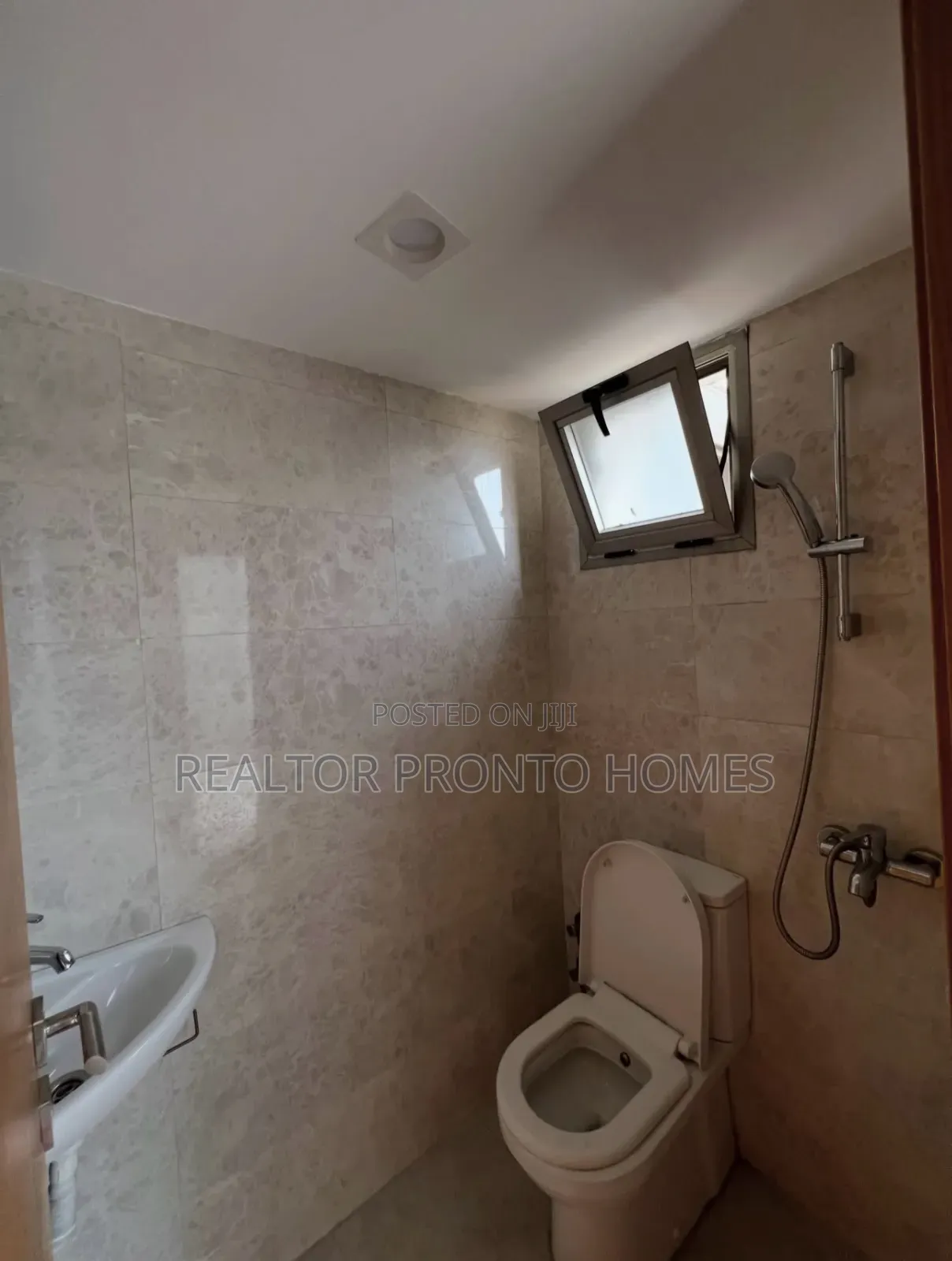 3bdrm Apartment in Kileleshwa for rent