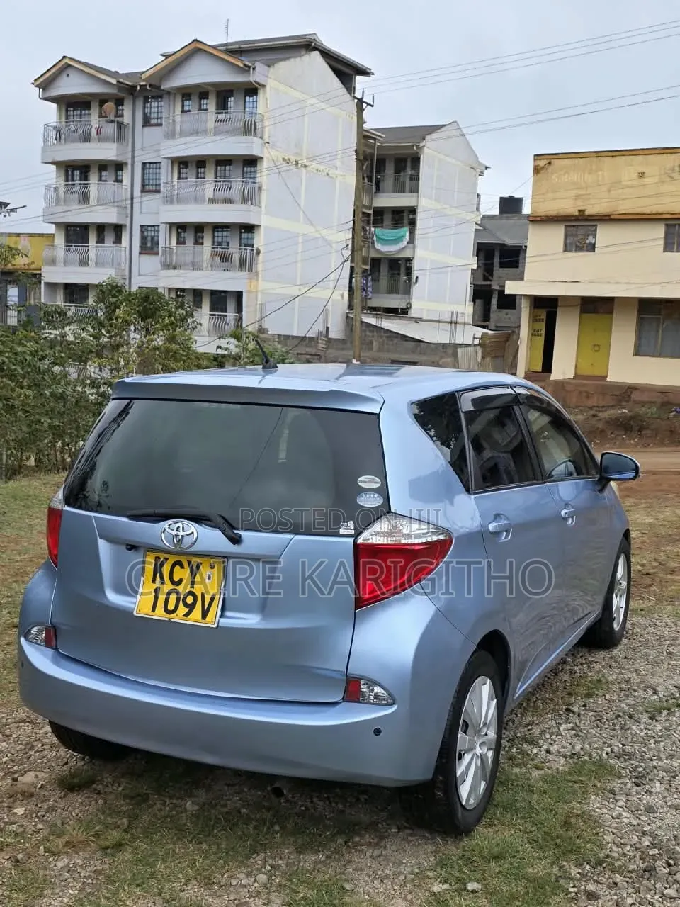 Toyota Ractis 1.5 FWD 2012 Blue