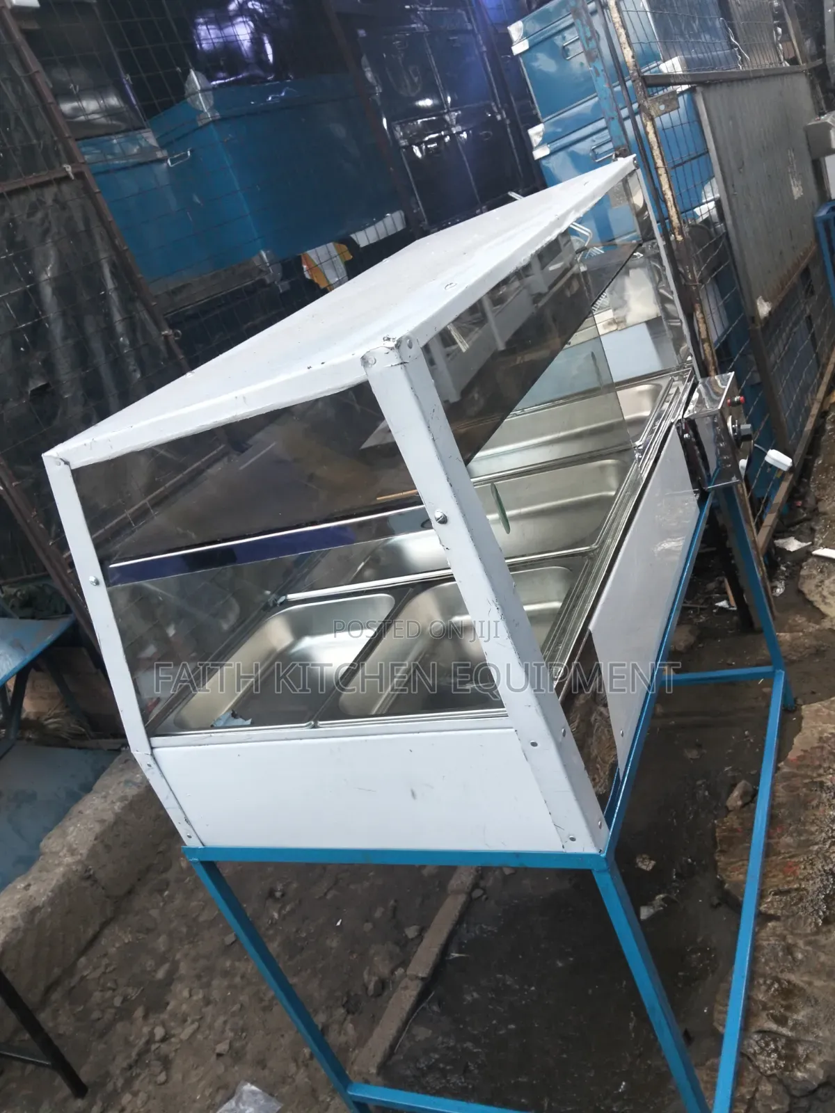 Improve and Durable Display Warmer