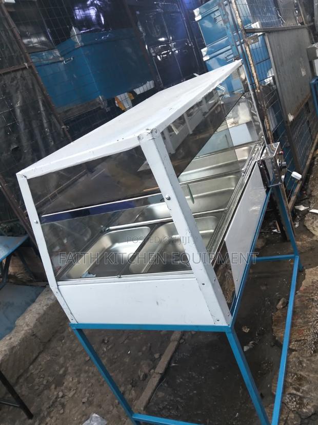 Improve and Durable Display Warmer