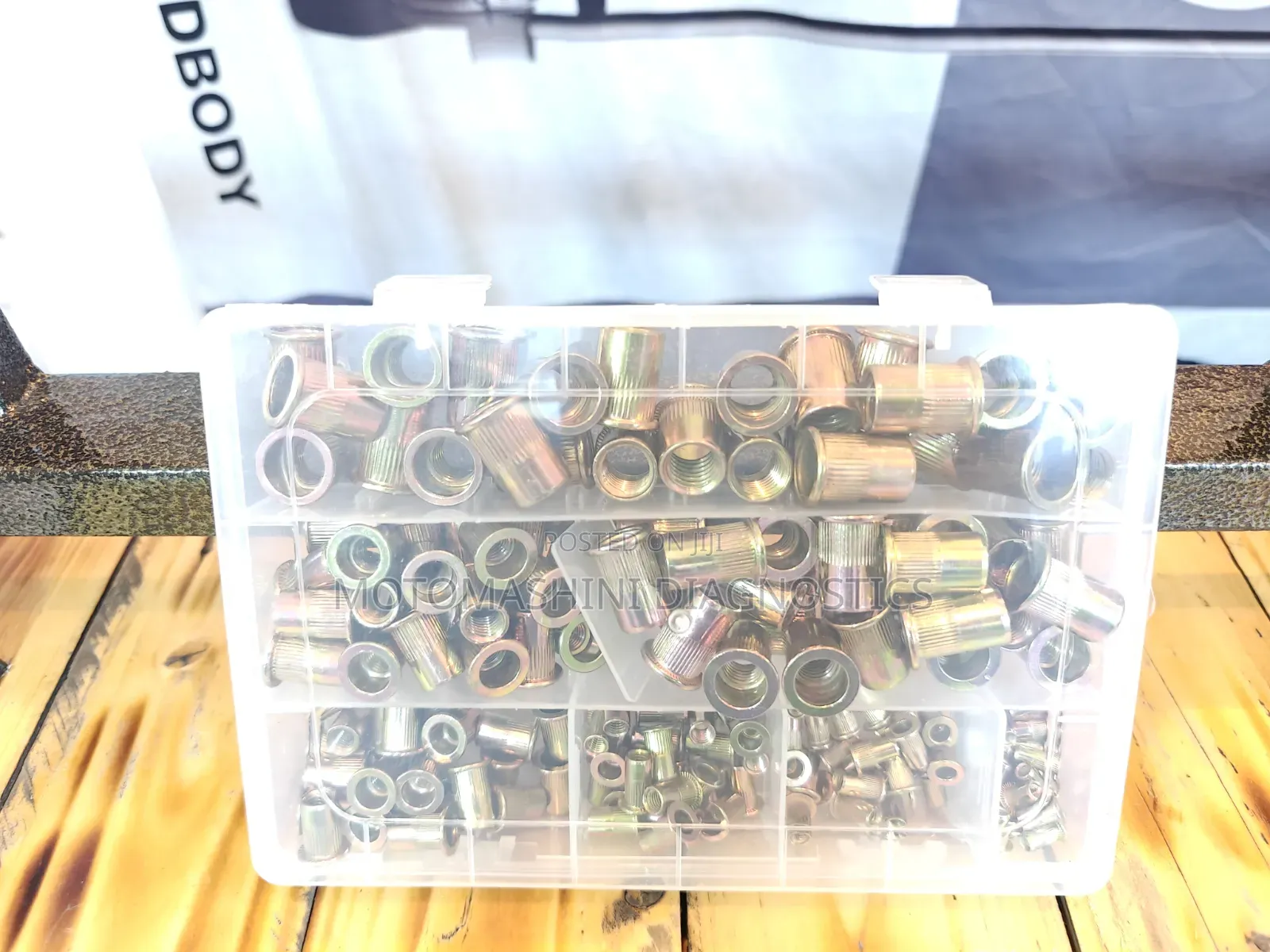 150 Piece Blind Rivet Nut Set for the Hand Rivet Nut Gun