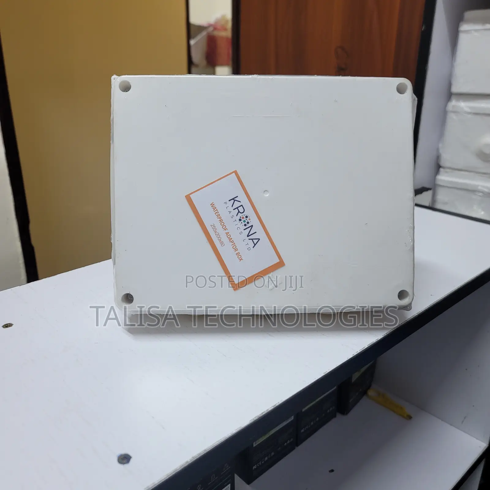 Adapter Box 255*200*80