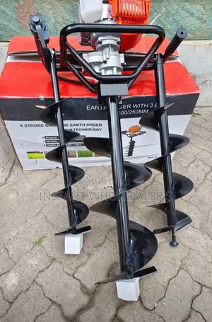 Hole Digging Machine 4 Stroke