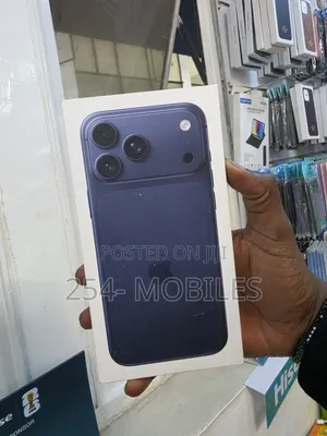 New Apple iPhone 17 Pro Max 512 GB Blue