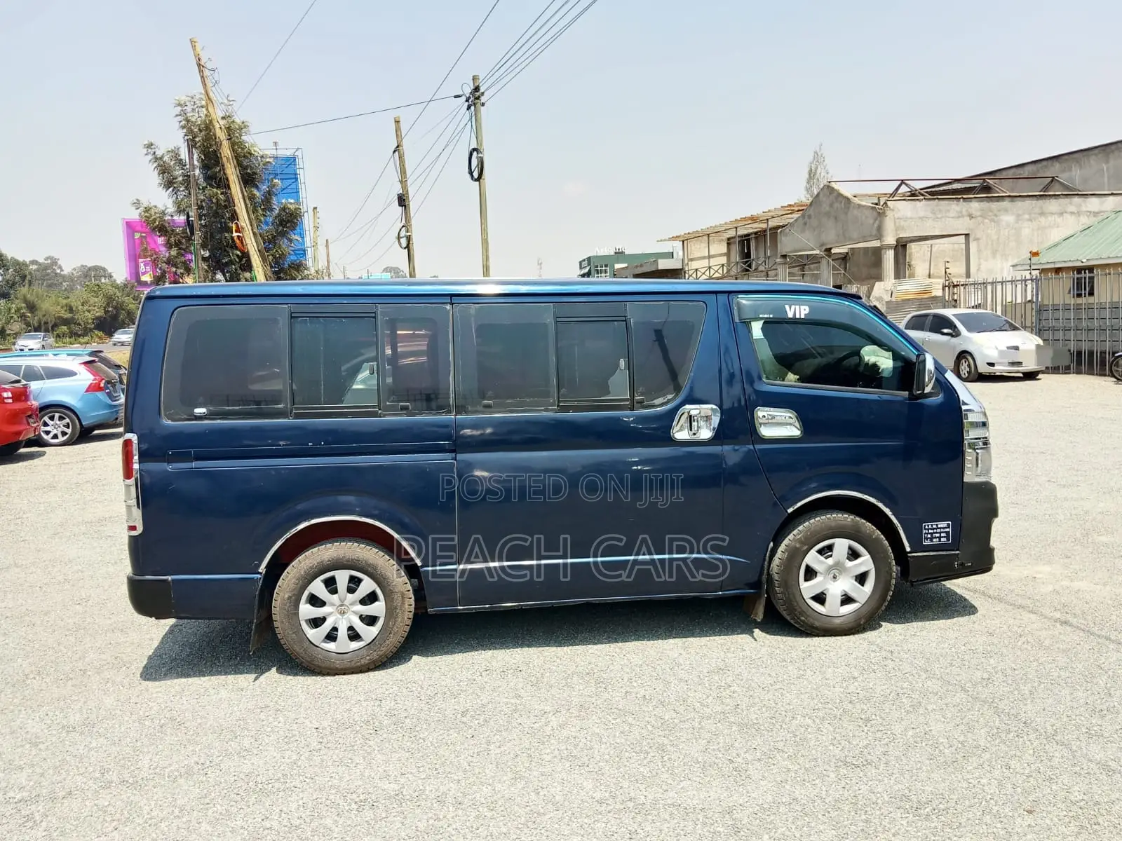 Toyota HiAce 2010 Black