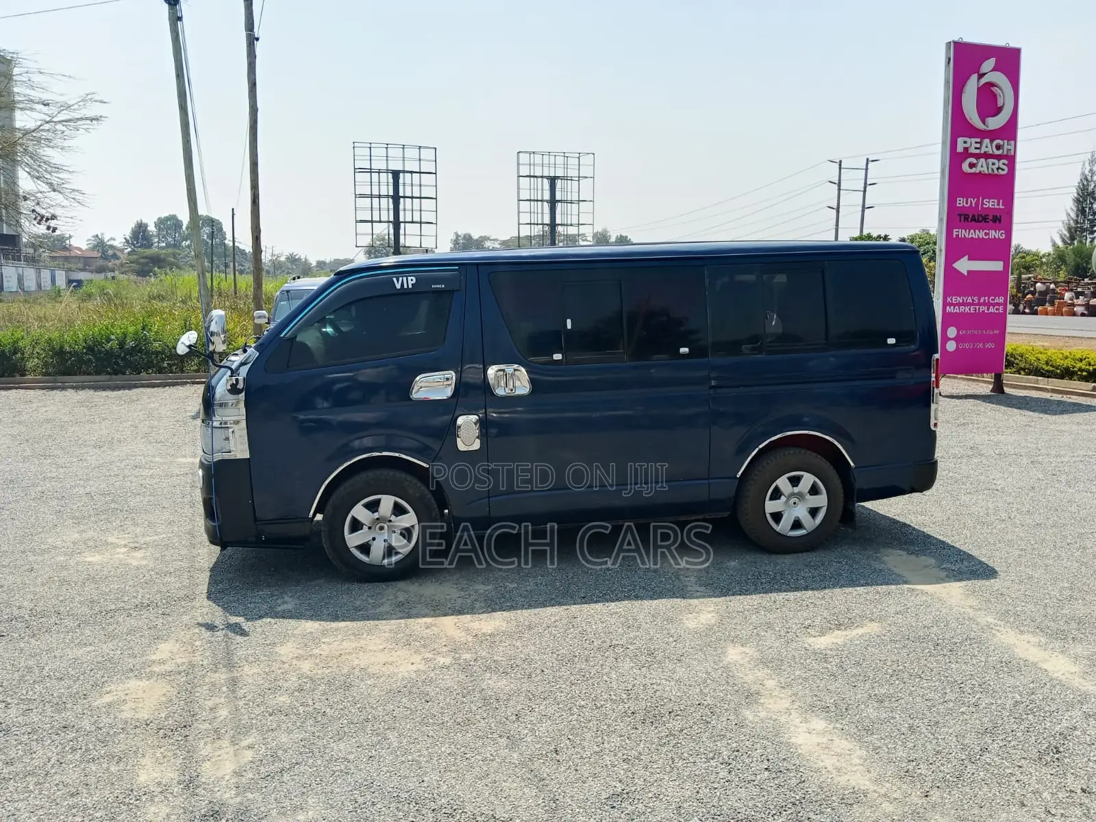 Toyota HiAce 2010 Black