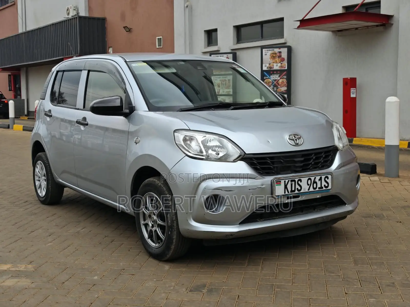 Toyota Passo 1.0 FWD 2018 Silver