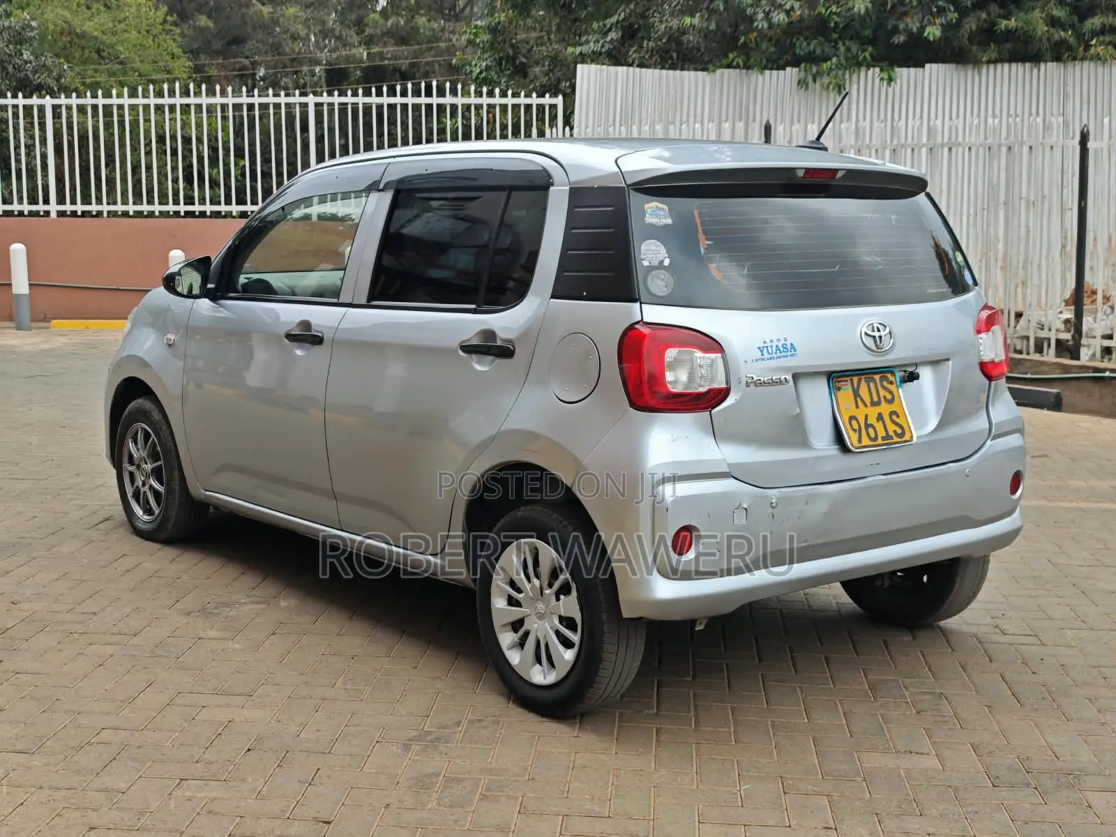 Toyota Passo 1.0 FWD 2018 Silver