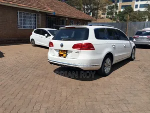 Volkswagen Passat 2014 White