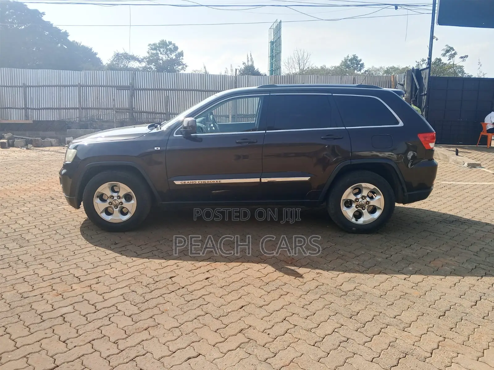 Jeep Cherokee 2013 Black