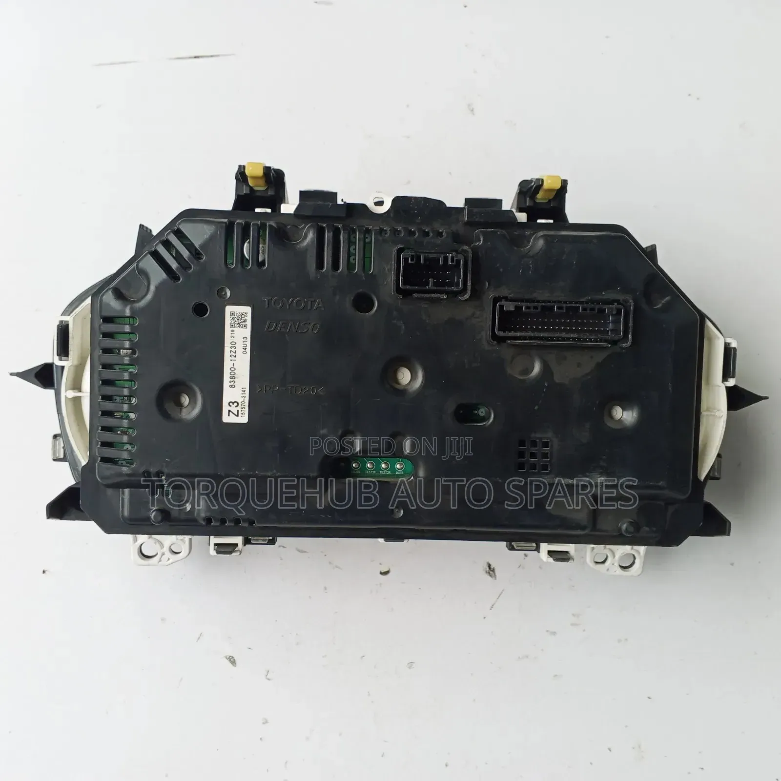Toyota Corolla Fielder 2013 Clock
