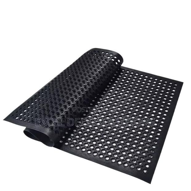 Non-Slip Rubber Entrance Mat Heavy Duty Outdoor Ring Drainage Door Mat
