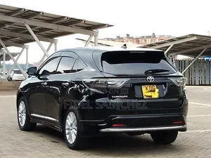 Toyota Harrier 2.0 2015 Black