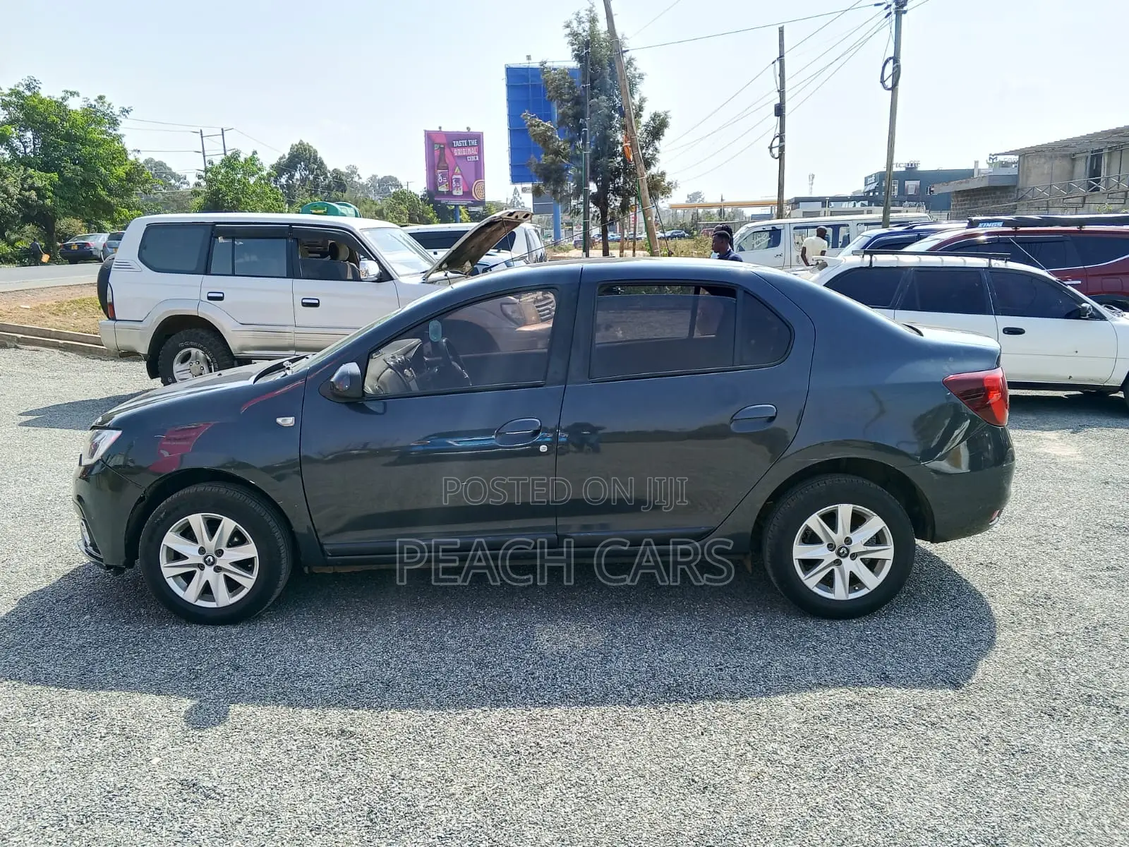 Renault Logan 2017 Gray