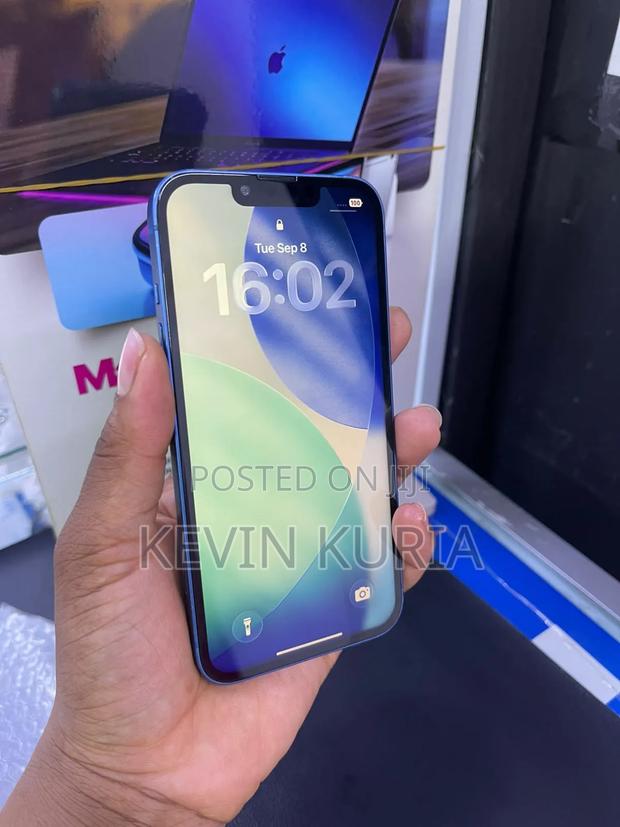 Apple iPhone 13 256 GB Blue - thumbnail 2