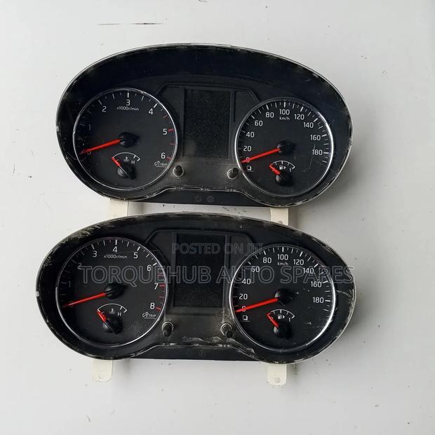 Nissan Xtrail NT31 2013 Dashboard Clock
