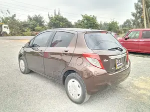 Toyota Vitz 2011 Brown