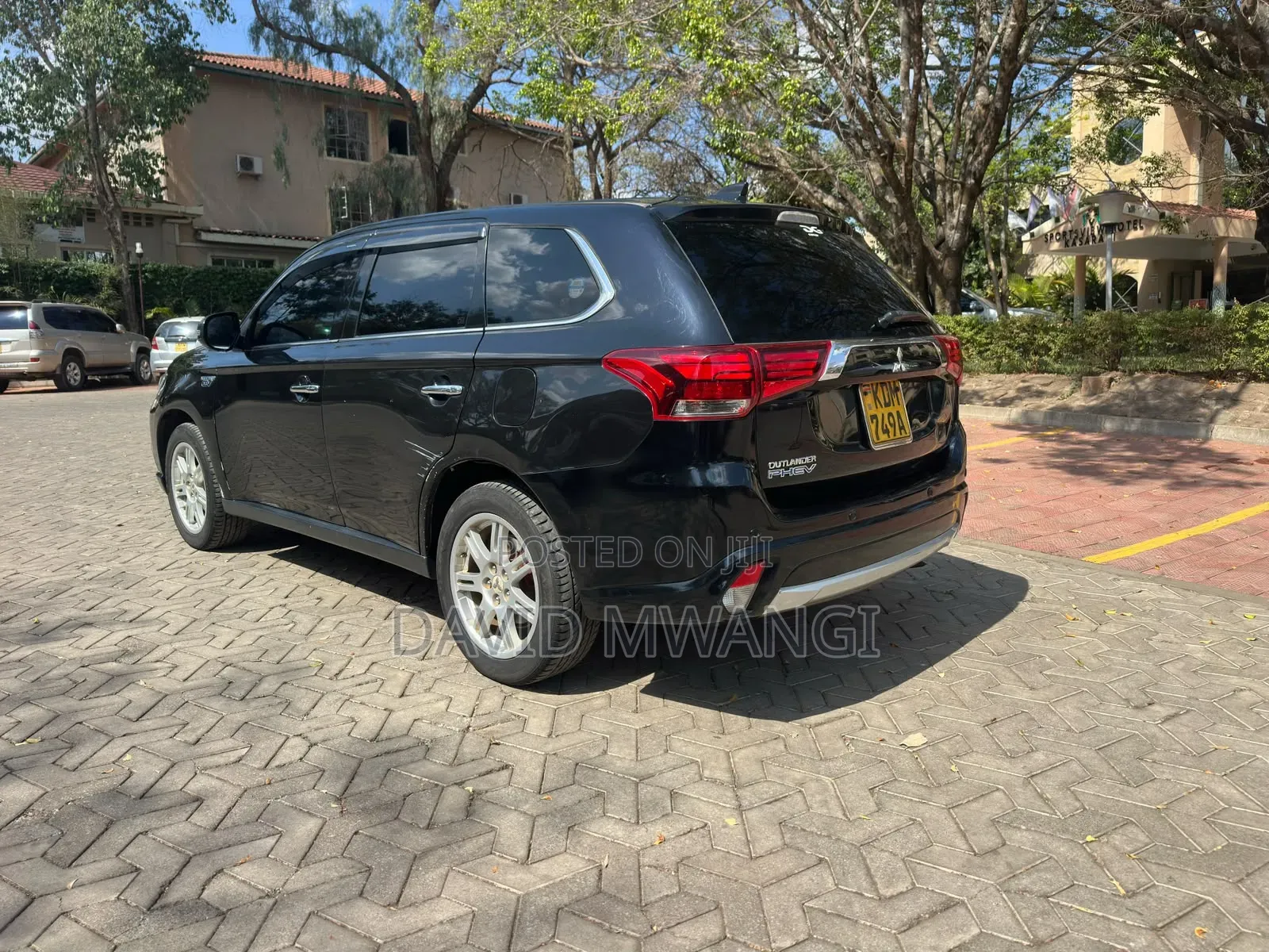 Mitsubishi Outlander 2016 Black