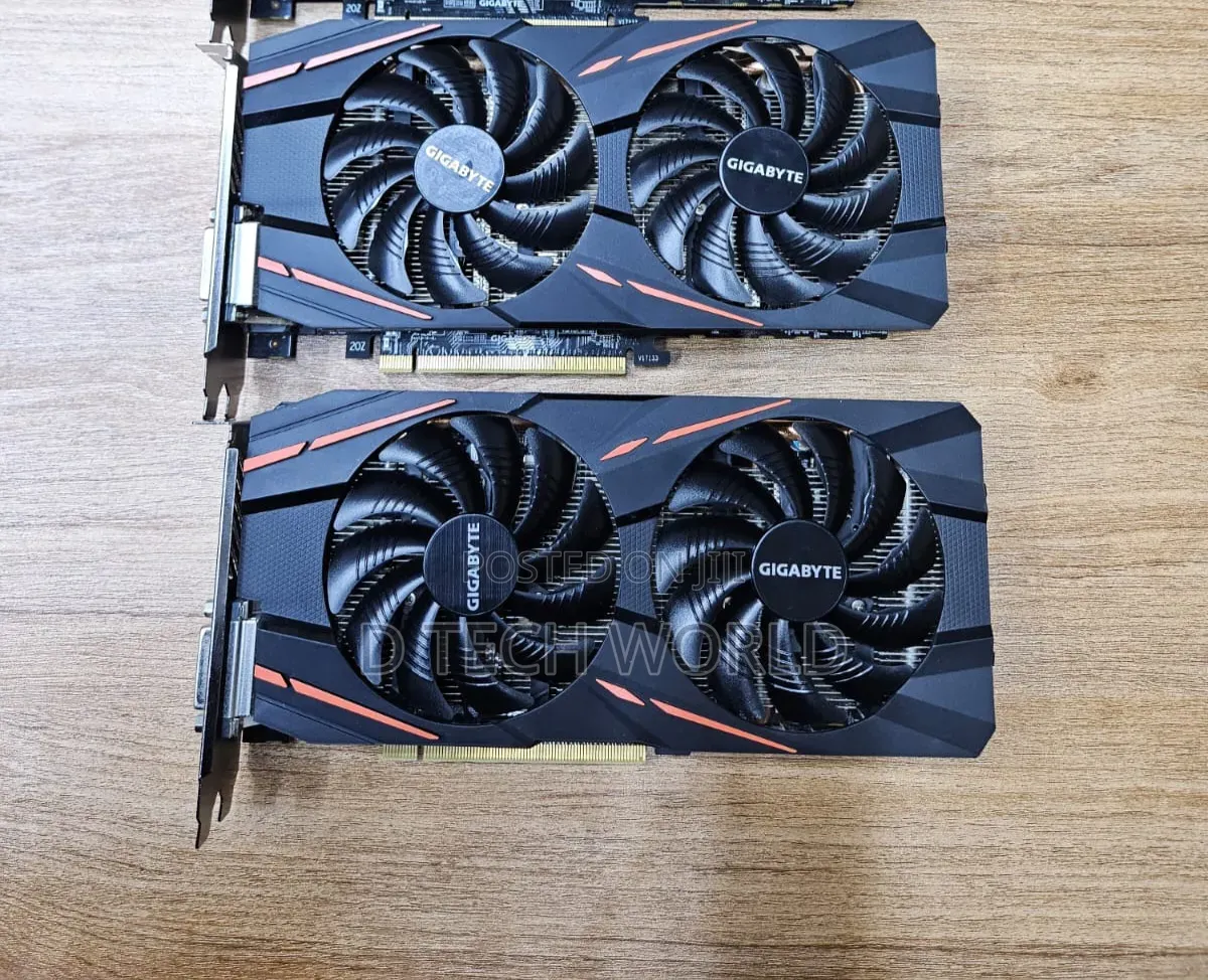 AMD RX 580 Graphics
8gb GDDR5 vRAM Graphics Card
3 Display Ports