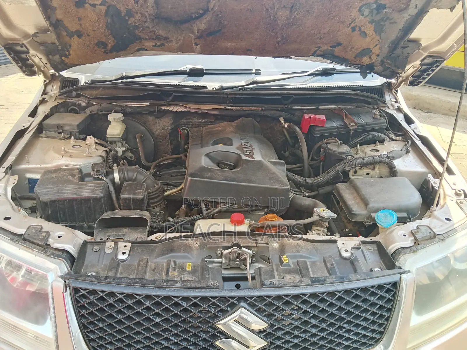 Suzuki Escudo 2007 Gold