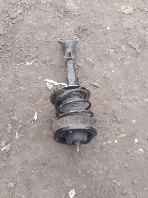 Ex Japan Mercedes C 180 Compreat Front Shock Absorbers