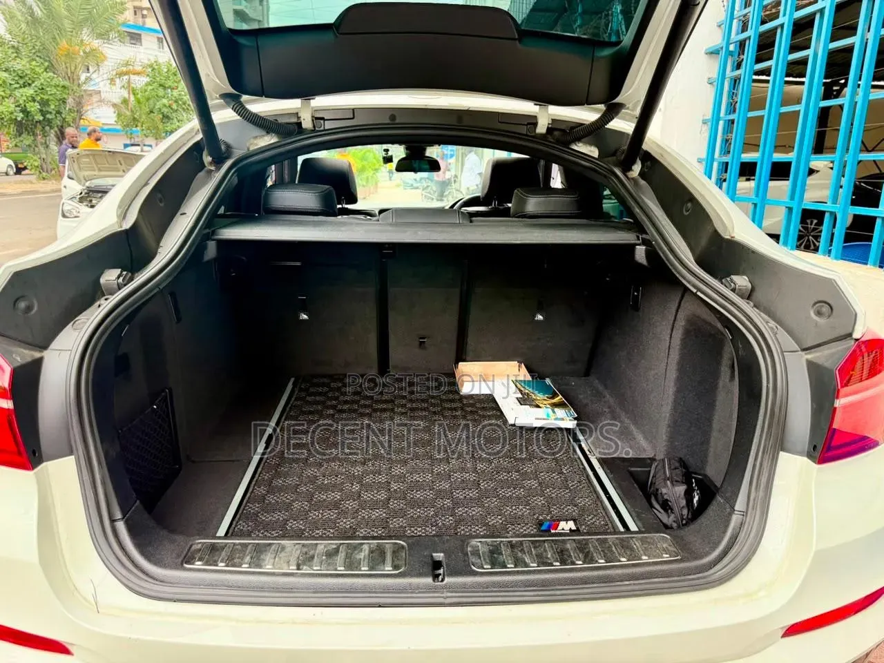BMW X4 xDrive30i 2019 White