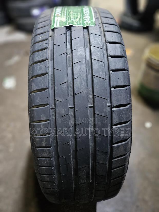 245/45r20 Dovroad Tire - thumbnail 2