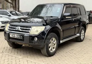 Mitsubishi Pajero 3.2 DI-D Avance Automatic 2008 Matt Black