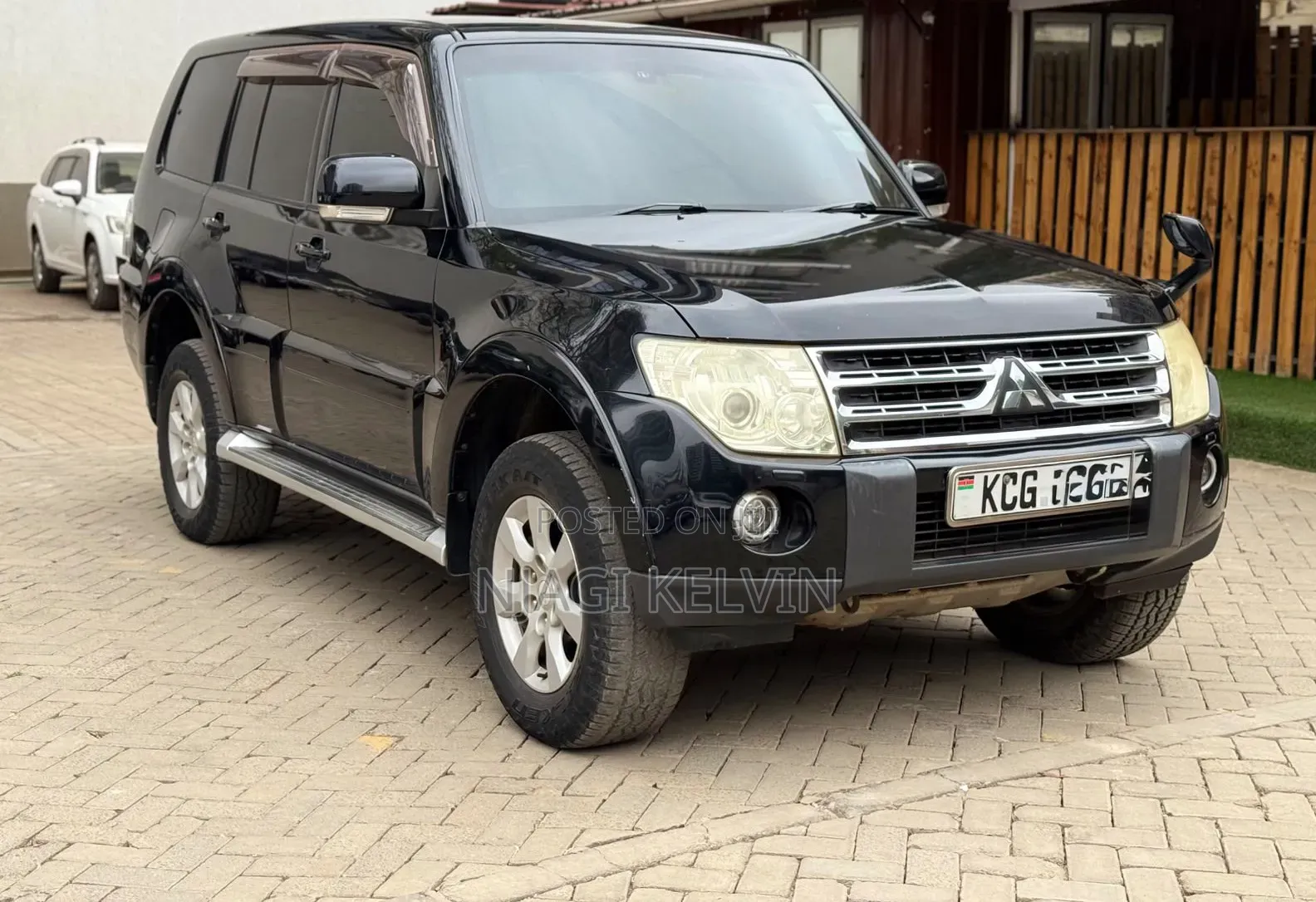 Mitsubishi Pajero 3.2 DI-D Avance Automatic 2008 Matt Black