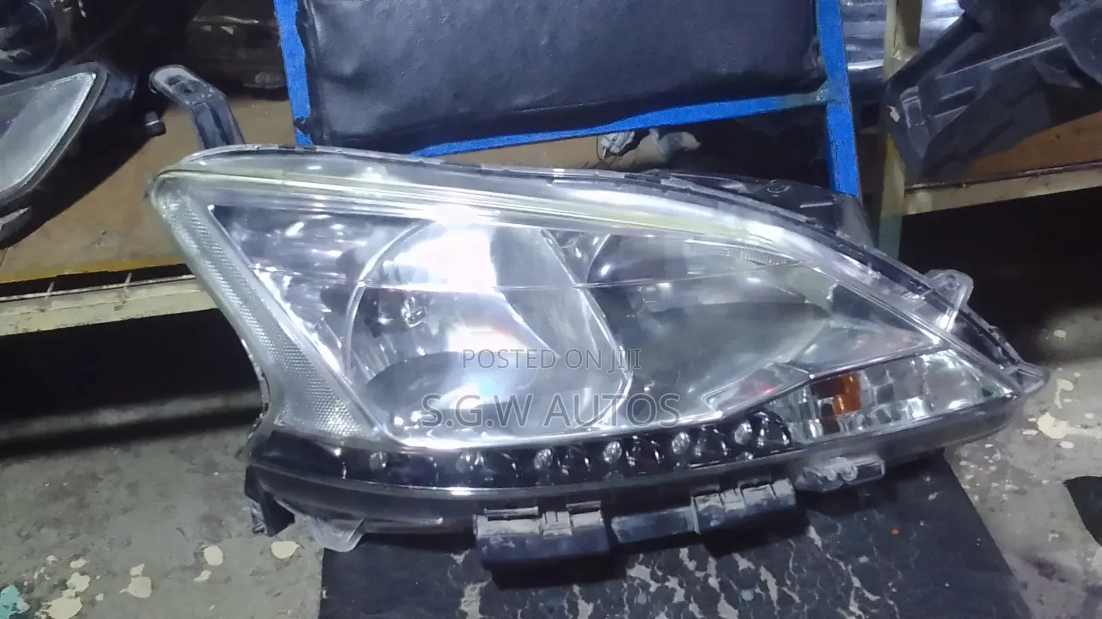Nissan Sylphy B17 Headlight Non Xenon