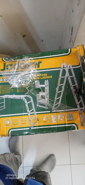 Jadever Foldable Ladder