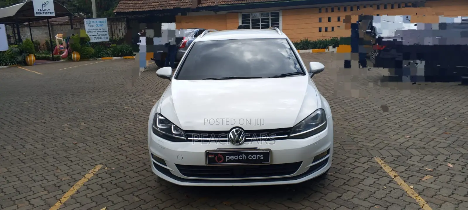 Volkswagen Golf 2017 White