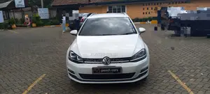 Volkswagen Golf 2017 White