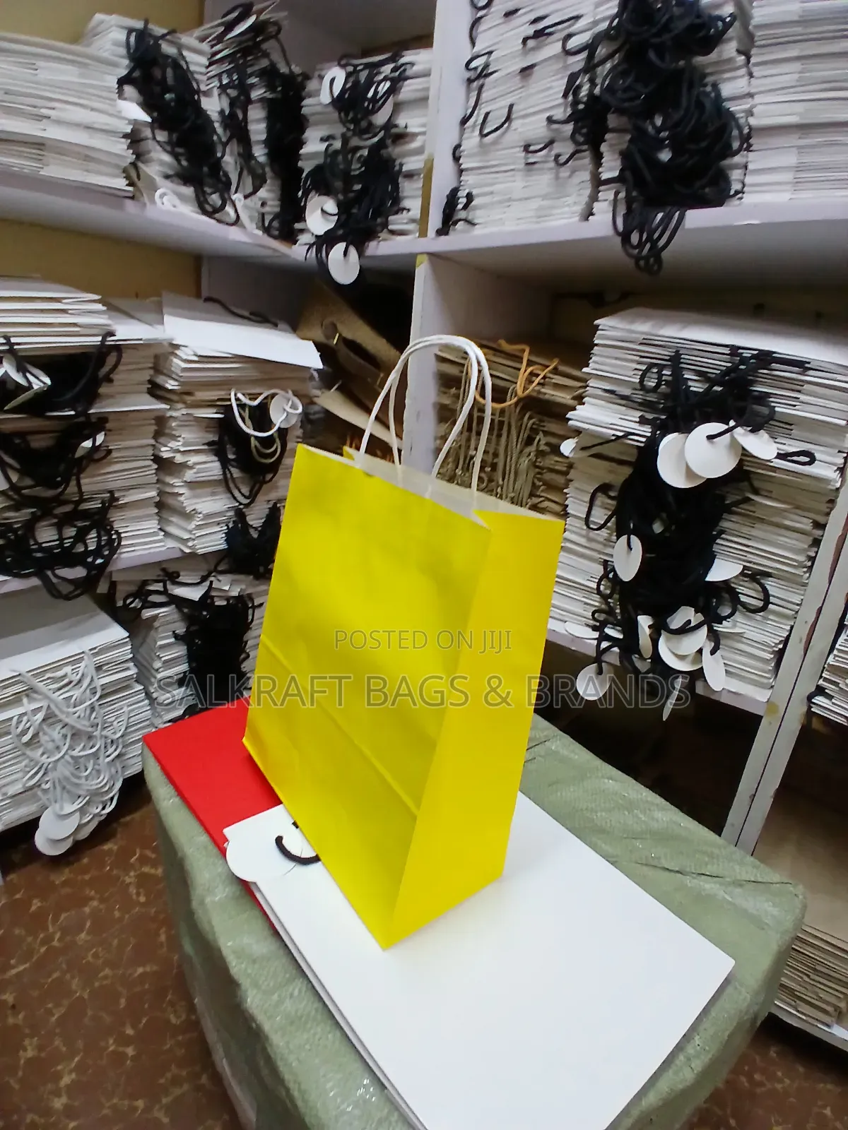 The Signature Kraft Gala Carrier