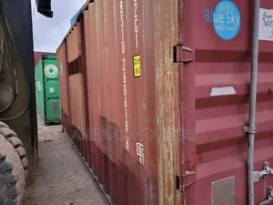 20ft Plain Container