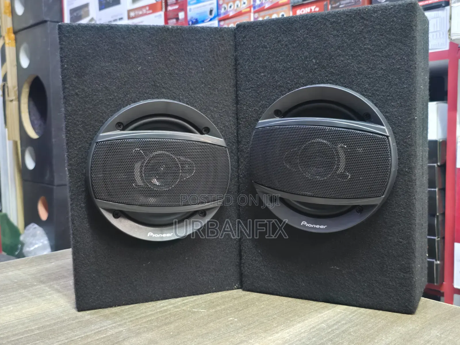 Pioneer 400watts 6 Inch Round Midrange Speakers- A Pair