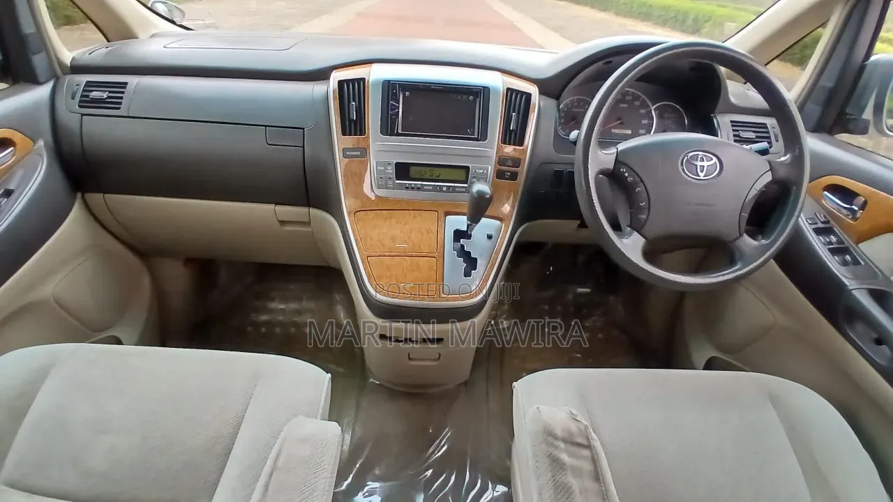 Toyota Alphard 2007 Silver