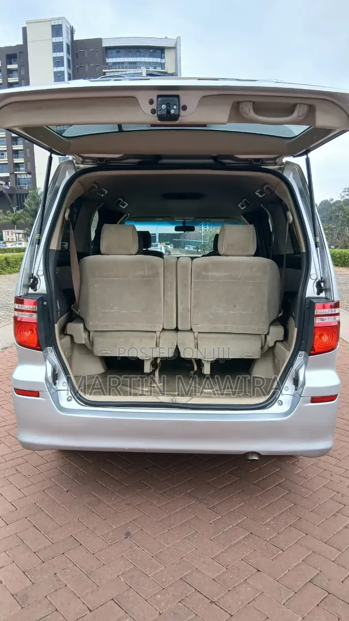 Toyota Alphard 2007 Silver