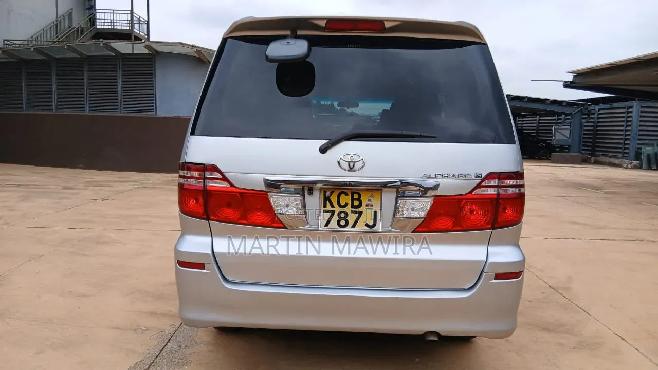 Toyota Alphard 2007 Silver