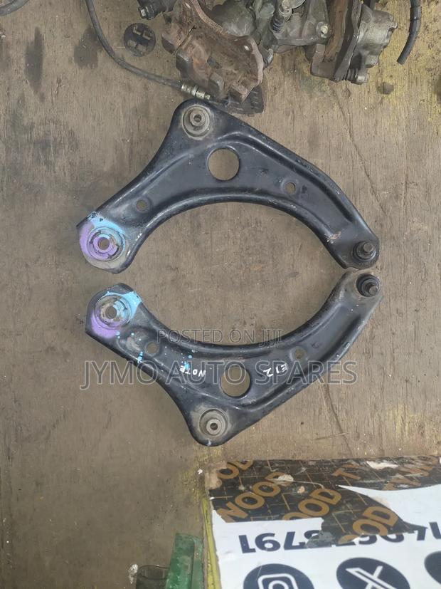 Nissan Note E12/March Control Arm