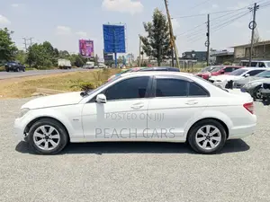 Mercedes-Benz C-Class 2010 White