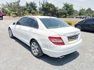 Mercedes-Benz C-Class 2010 White