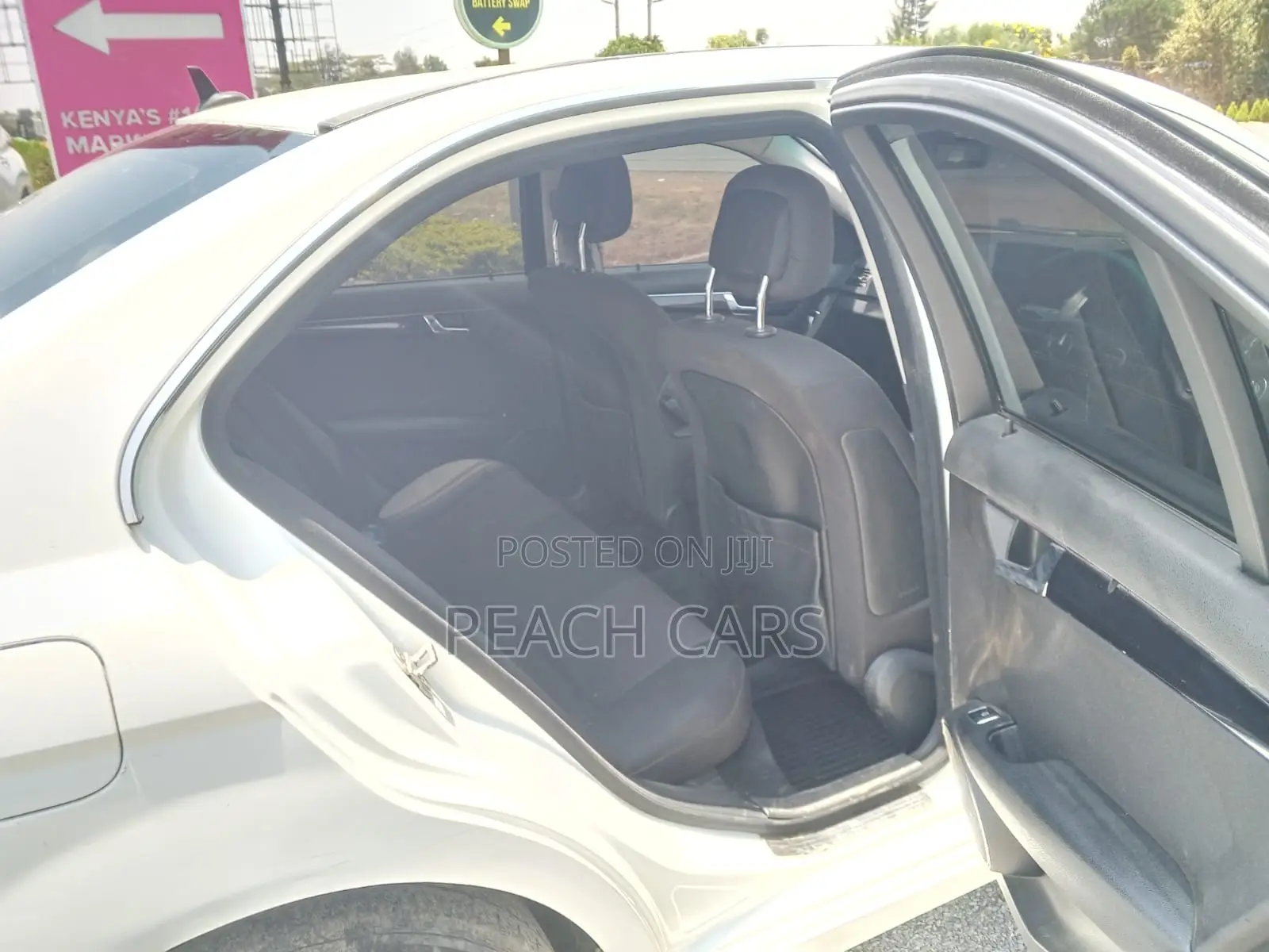 Mercedes-Benz C-Class 2010 White