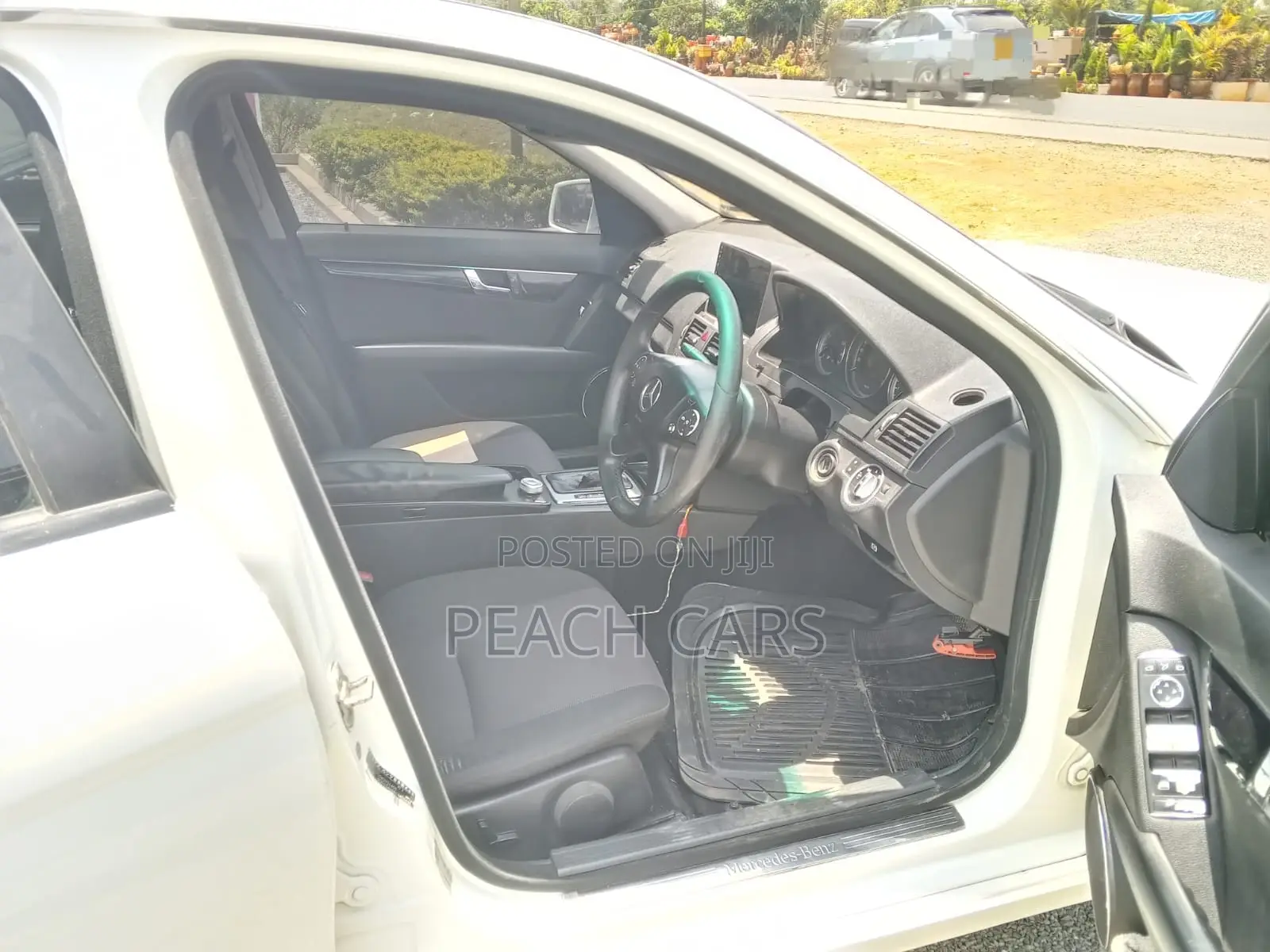 Mercedes-Benz C-Class 2010 White
