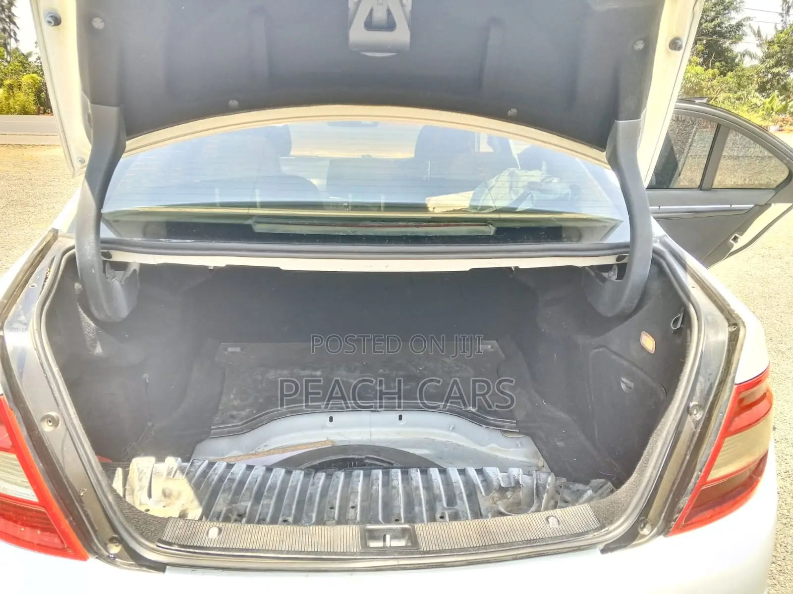 Mercedes-Benz C-Class 2010 White