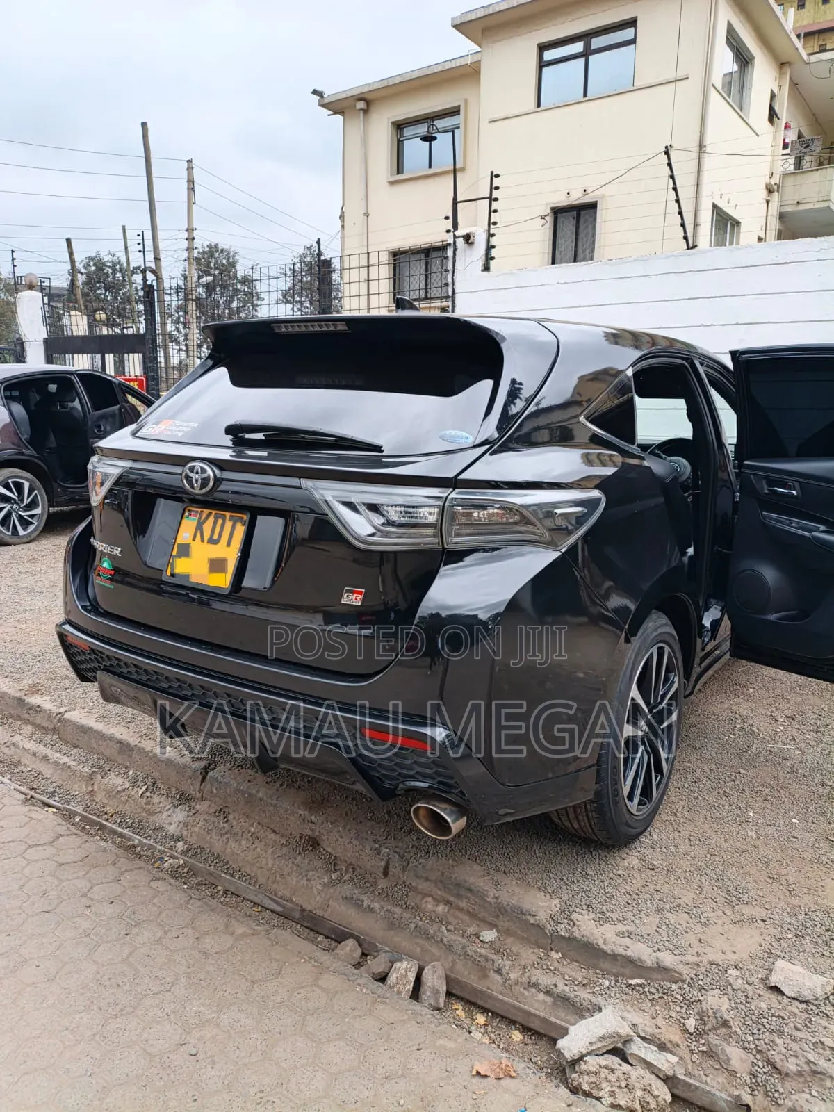 Toyota Harrier 2017 Black